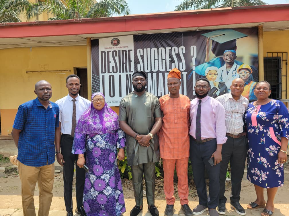 Representatives from Ministry of Education and our staffs